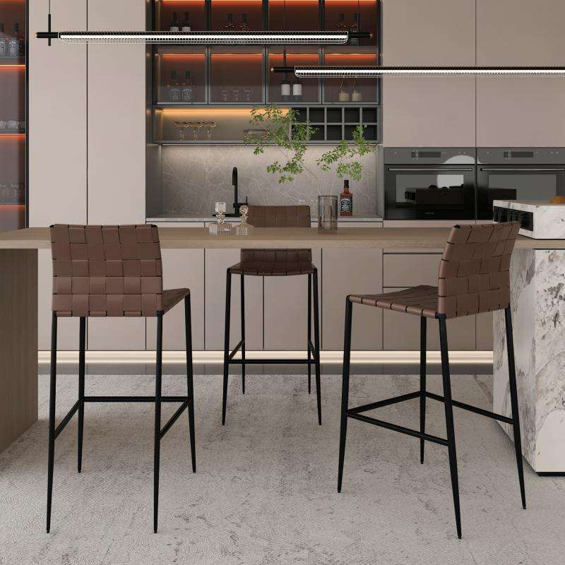 Offre spéciale moderne Style nordique maison salon selle en cuir chaise de Bar de haute qualité fabrication personnalisée tabouret de Bar